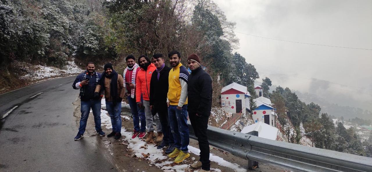 Dev Bhoomi Resort Kanatal Exterior photo
